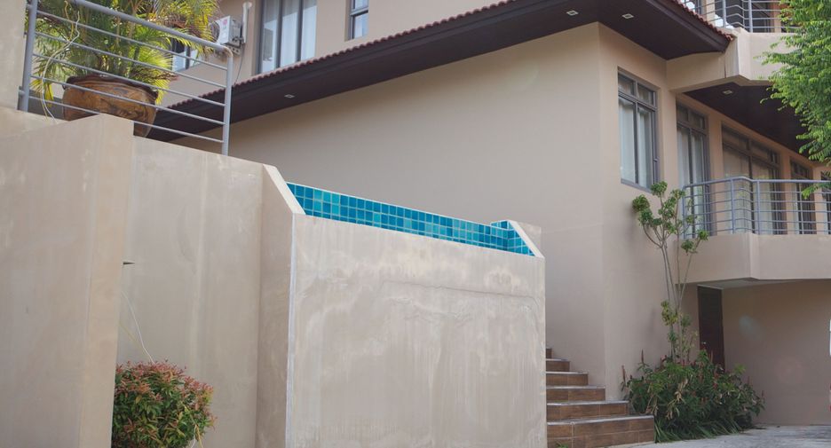 For sale and for rent 4 bedrooms villa in Ko Samui, Surat Thani