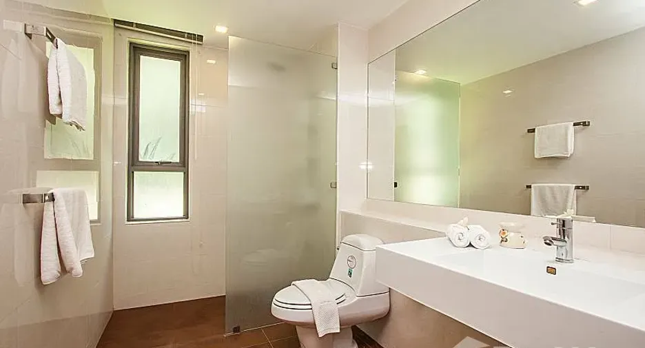 For sale and for rent 4 bedrooms villa in Ko Samui, Surat Thani