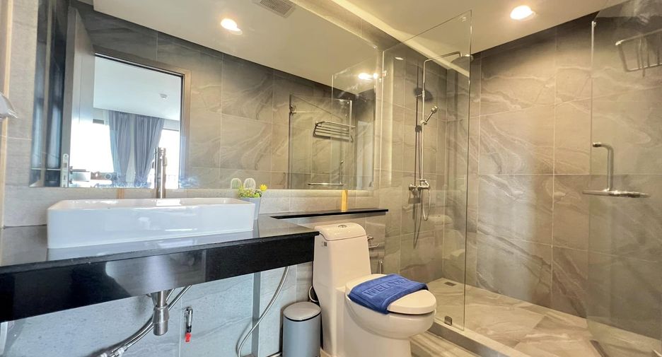 À louer 2 chambres condo à Bang Lamung, Chonburi