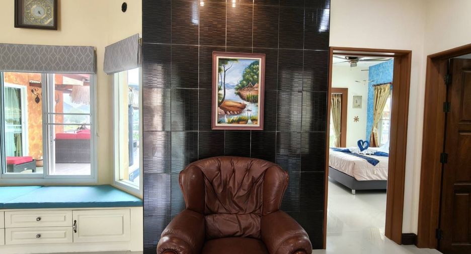 For sale 4 bedrooms villa in Pran Buri, Prachuap Khiri Khan