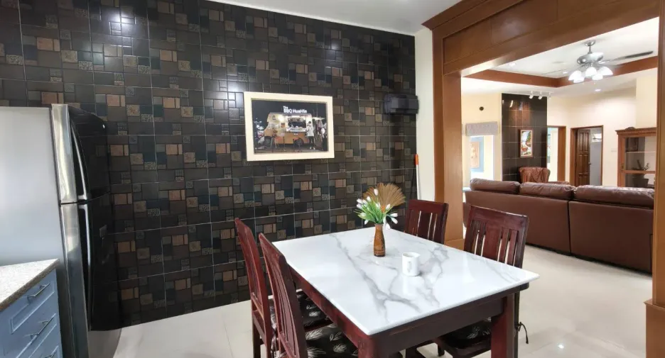 For sale 4 bedrooms villa in Pran Buri, Prachuap Khiri Khan