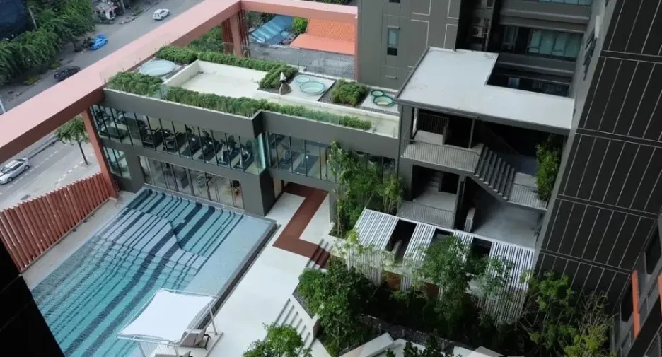For sale 1 bed condo in Watthana, Bangkok
