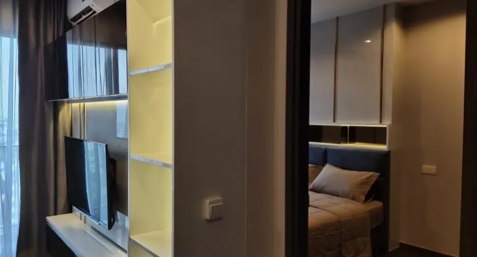 For sale 1 bed condo in Watthana, Bangkok