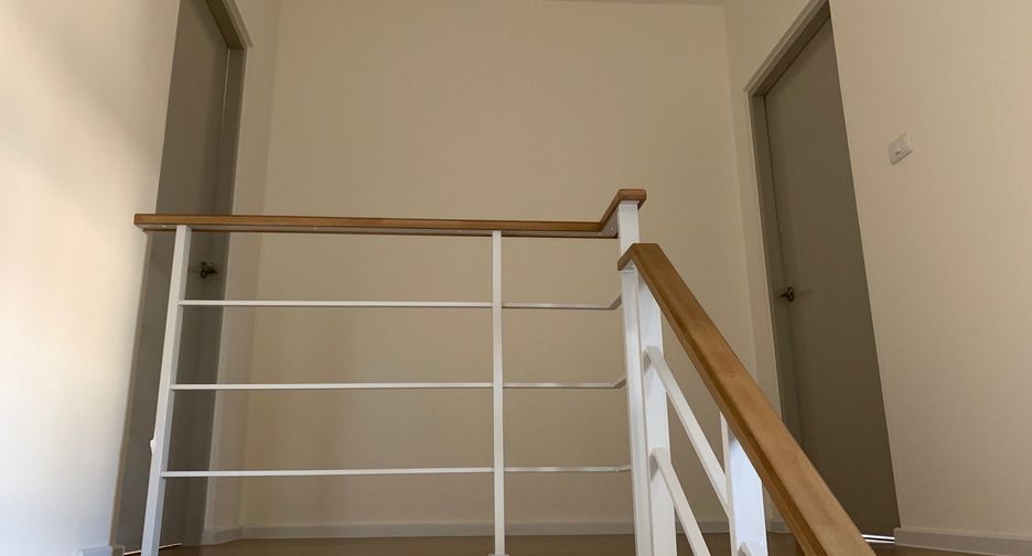 Haus zum Kauf und zur Miete mit 4 Zimmer in Prawet, Bangkok