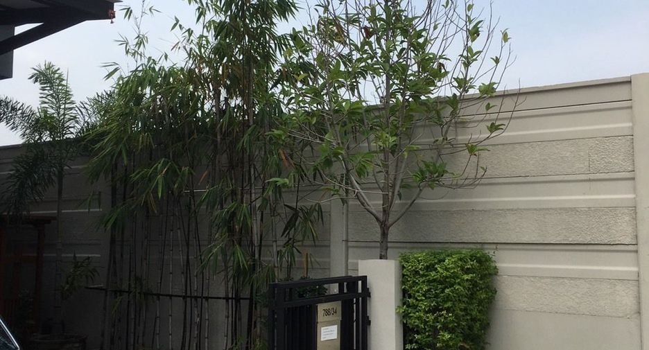 Haus zum Kauf und zur Miete mit 4 Zimmer in Prawet, Bangkok
