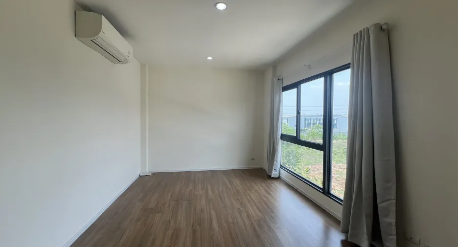 ขาย และ ให้เช่า 4 ห้องนอน บ้านเดี่ยว ใน ประเวศ, กรุงเทพฯ