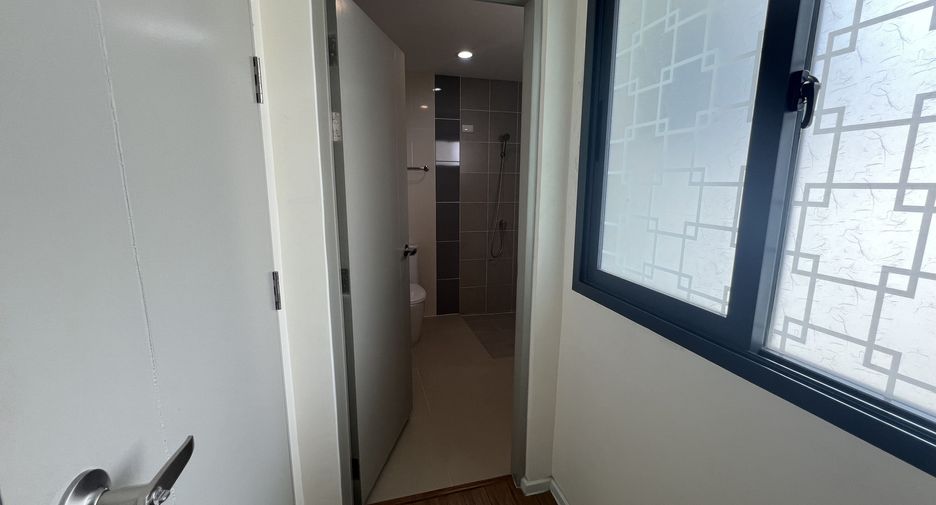 Haus zum Kauf und zur Miete mit 4 Zimmer in Prawet, Bangkok