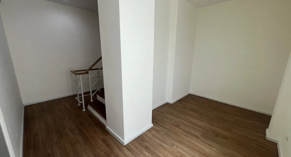 ขาย และ ให้เช่า 4 ห้องนอน บ้านเดี่ยว ใน ประเวศ, กรุงเทพฯ