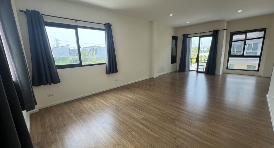Haus zum Kauf und zur Miete mit 4 Zimmer in Prawet, Bangkok