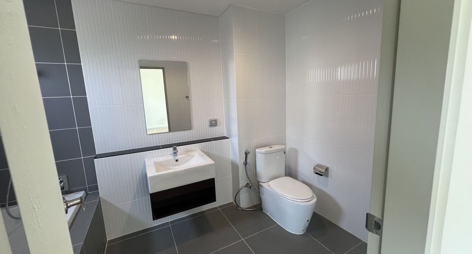 Haus zum Kauf und zur Miete mit 4 Zimmer in Prawet, Bangkok
