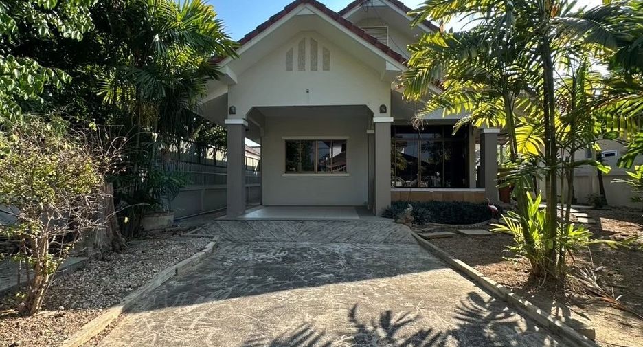 Haus zur Miete mit 3 Zimmer in Mueang Chiang Mai, Chiang Mai
