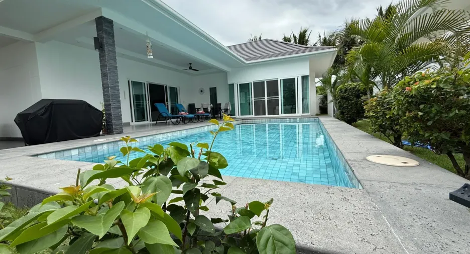 Villa zum Kauf mit 3 Zimmer in Hua Hin, Prachuap Khiri Khan