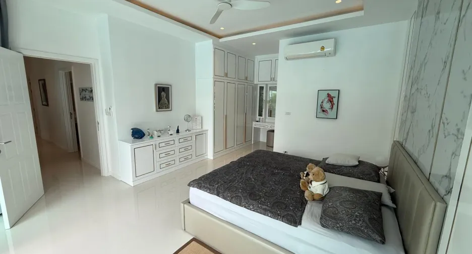Villa zum Kauf mit 3 Zimmer in Hua Hin, Prachuap Khiri Khan