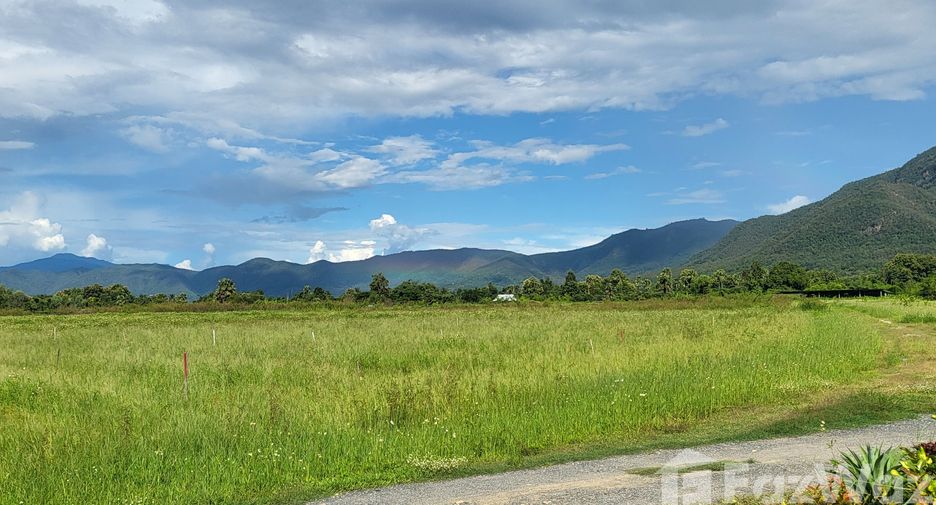 For sale land in San Kamphaeng, Chiang Mai