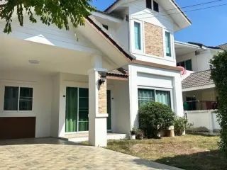 For Rent 3 Bedroom House In San Kamphaeng, Chiang Mai
