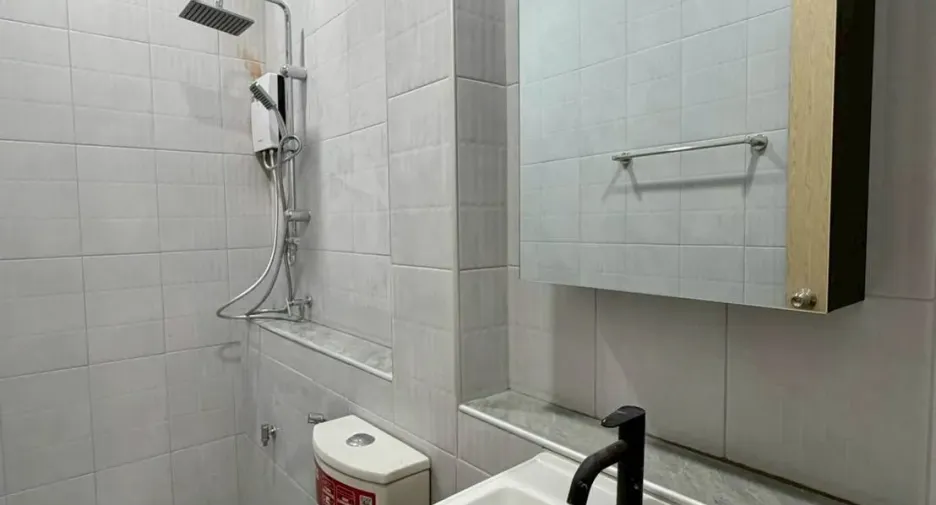 For rent 3 bedrooms house in Saraphi, Chiang Mai
