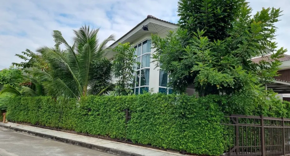 For sale and for rent 3 bedrooms house in Mueang Chiang Mai, Chiang Mai