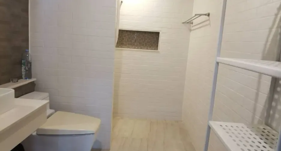 For rent 1 bed condo in Mueang Chiang Mai, Chiang Mai