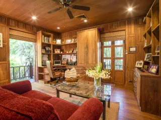 For sale 6 bedrooms villa in Cha Am, Phetchaburi