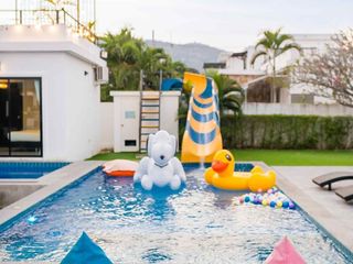 Villa zum Kauf und zur Miete mit 3 Zimmer in Hua Hin, Prachuap Khiri Khan