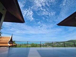 For sale 4 bedrooms villa in Ko Samui, Surat Thani