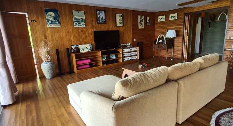 For sale 4 bedrooms villa in Ko Samui, Surat Thani