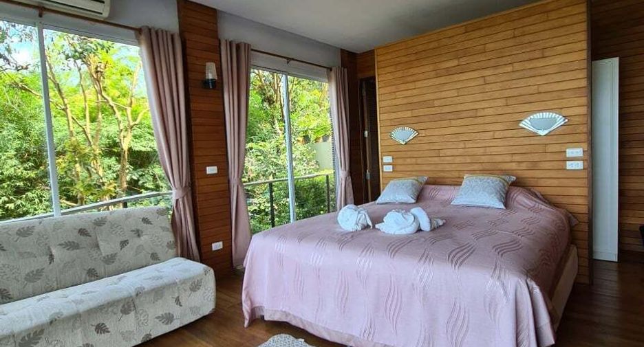 For sale 4 bedrooms villa in Ko Samui, Surat Thani