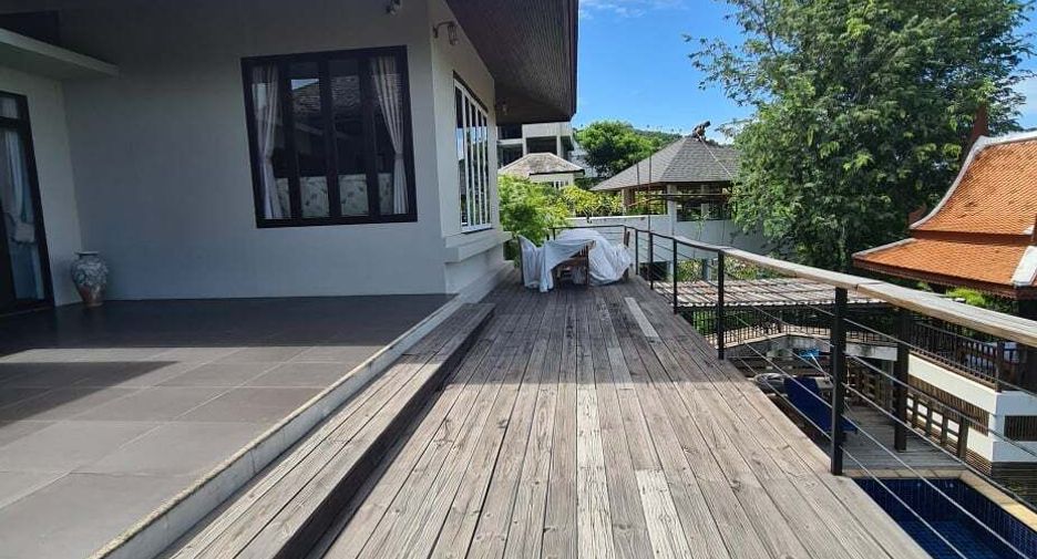 For sale 4 bedrooms villa in Ko Samui, Surat Thani