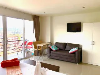 À vendre et à louer studio appartement à Kathu, Phuket
