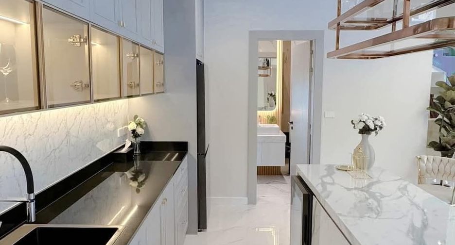 For rent 4 ベッドルーム villa in Bang Lamung, Chonburi