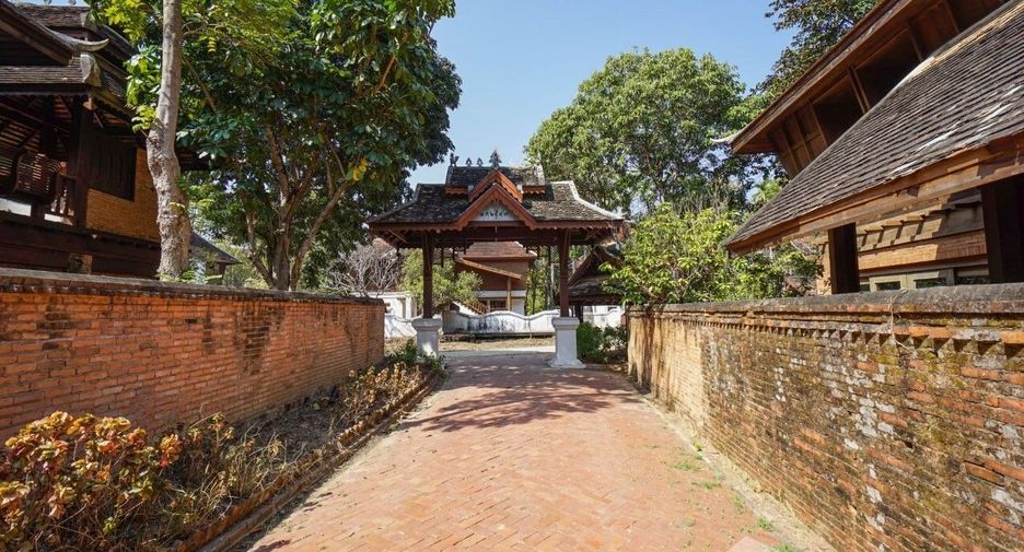 À vendre hôtel à Mueang Chiang Mai, Chiang Mai