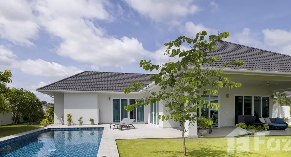 For sale 3 bedrooms villa in Hua Hin, Prachuap Khiri Khan