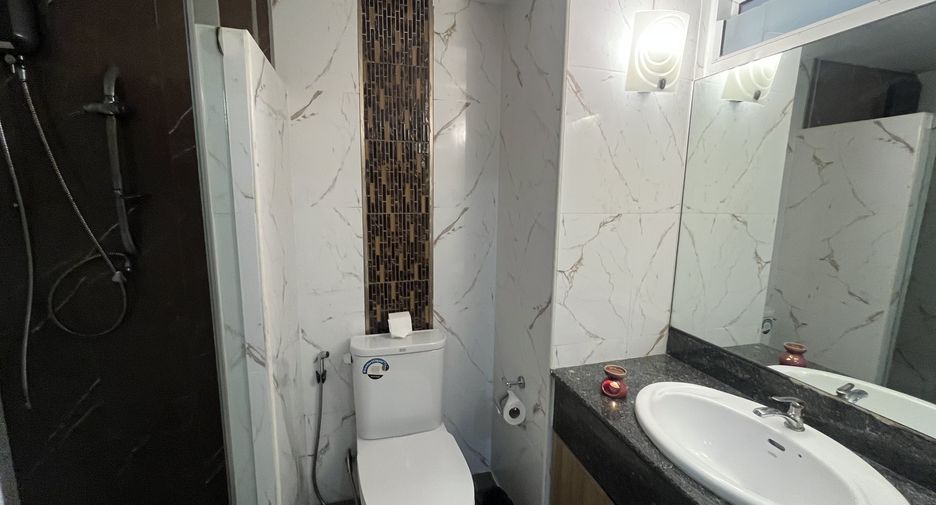 For rent 2 bedrooms apartment in Mueang Phuket, Phuket