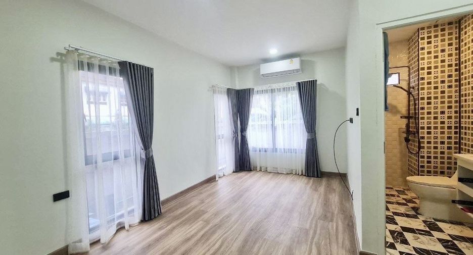 For sale 3 bedrooms house in Bang Khen, Bangkok