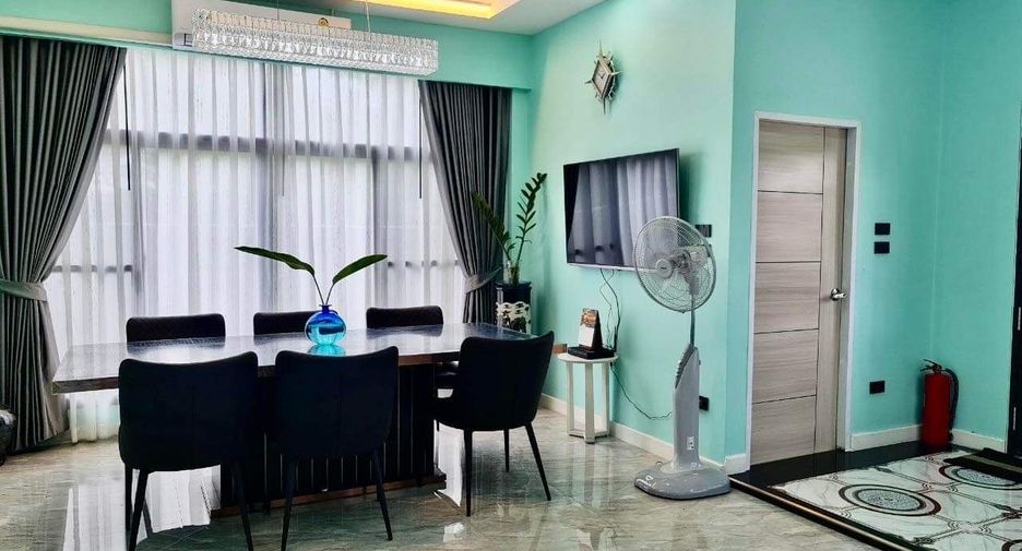 For sale 3 bedrooms house in Bang Khen, Bangkok
