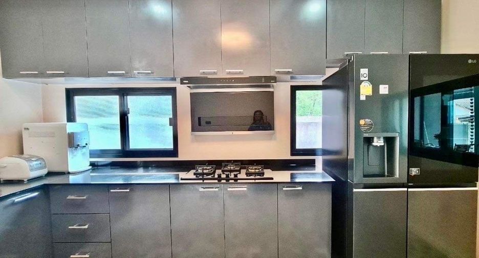 For sale 3 bedrooms house in Bang Khen, Bangkok