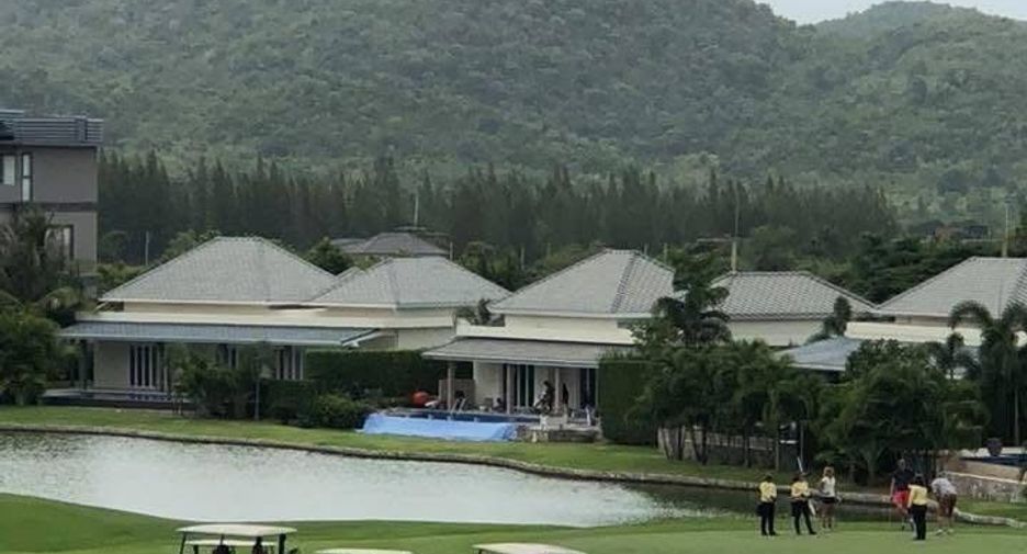 For sale and for rent 3 bedrooms house in Hua Hin, Prachuap Khiri Khan