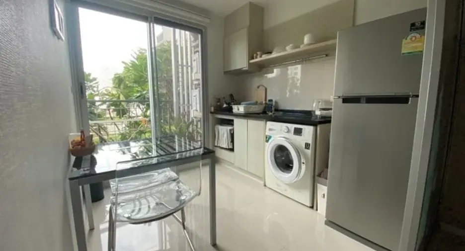 For sale 2 bedrooms condo in Sathon, Bangkok