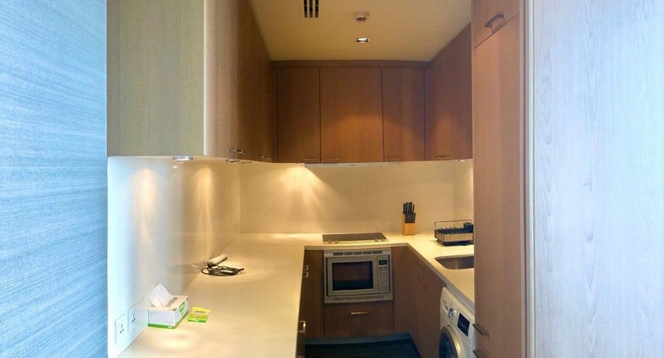 For sale 1 bed condo in Sathon, Bangkok