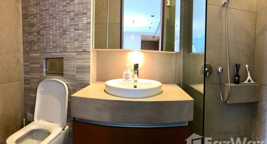 For sale 1 bed condo in Sathon, Bangkok