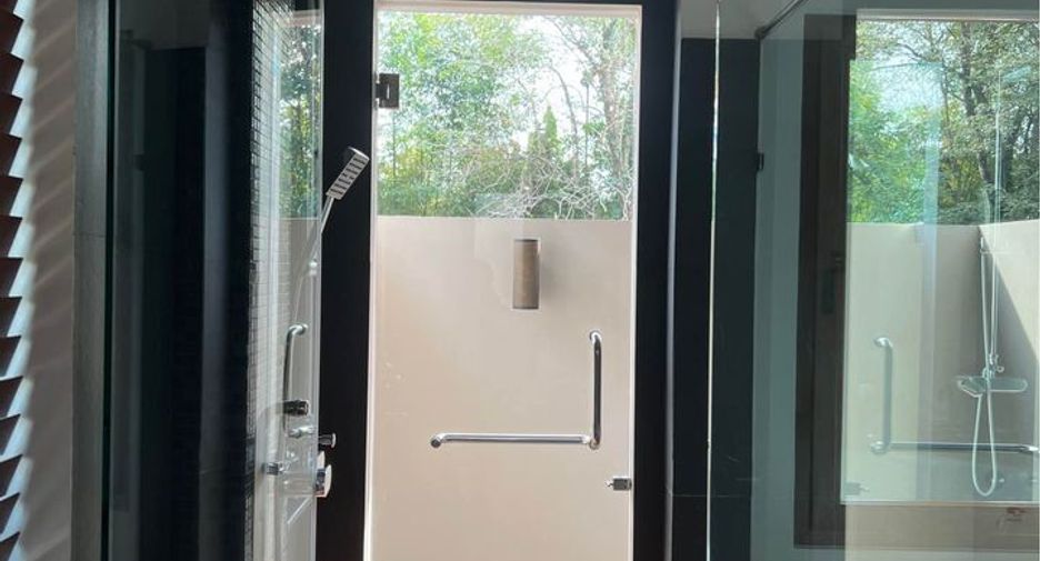 For sale and for rent 5 bedrooms villa in Mueang Chiang Mai, Chiang Mai