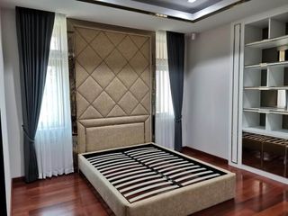 Villa zum Kauf und zur Miete mit 5 Zimmer in Mueang Chiang Mai, Chiang Mai