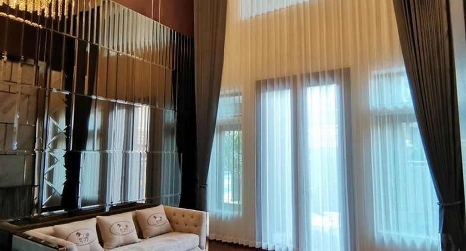 For sale and for rent 5 bedrooms villa in Mueang Chiang Mai, Chiang Mai