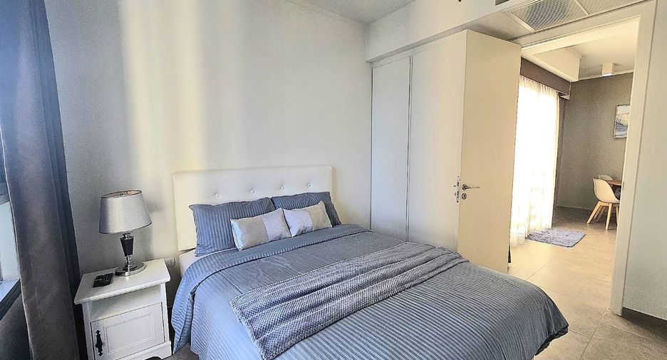 For rent 2 bedrooms condo in Bang Lamung, Chonburi