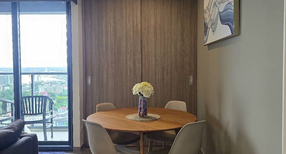 For rent 2 bedrooms condo in Bang Lamung, Chonburi
