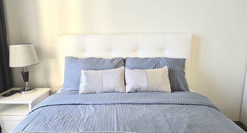 For rent 2 bedrooms condo in Bang Lamung, Chonburi