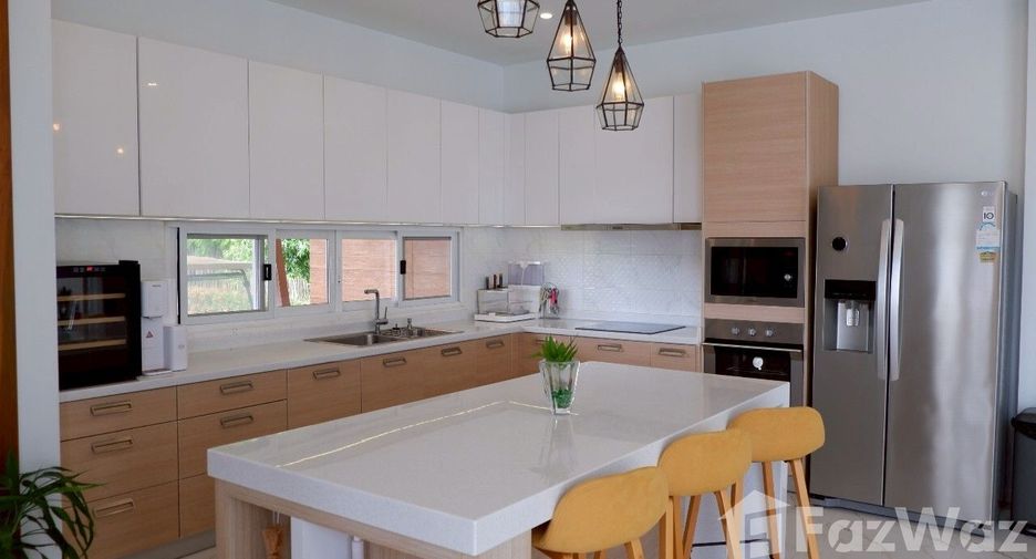 Villa zum Kauf mit 4 Zimmer in San Kamphaeng, Chiang Mai