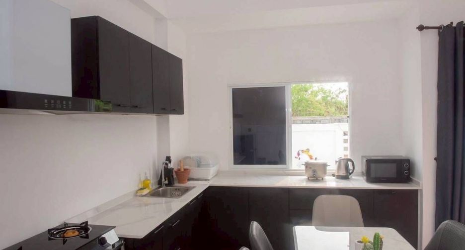 For rent 3 bedrooms villa in Huay Yai, Pattaya