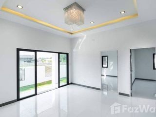 For sale 3 bedrooms house in Saraphi, Chiang Mai
