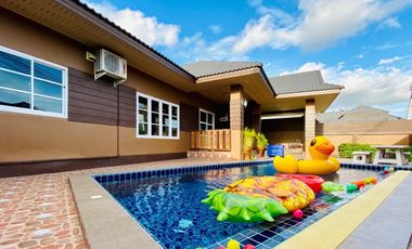 Villa zur Miete mit 6 Zimmer in Bang Lamung, Chonburi